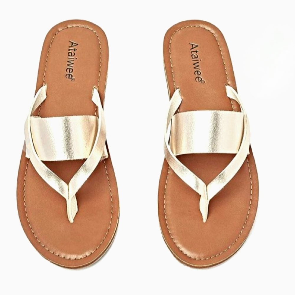 NEW sandals size 10